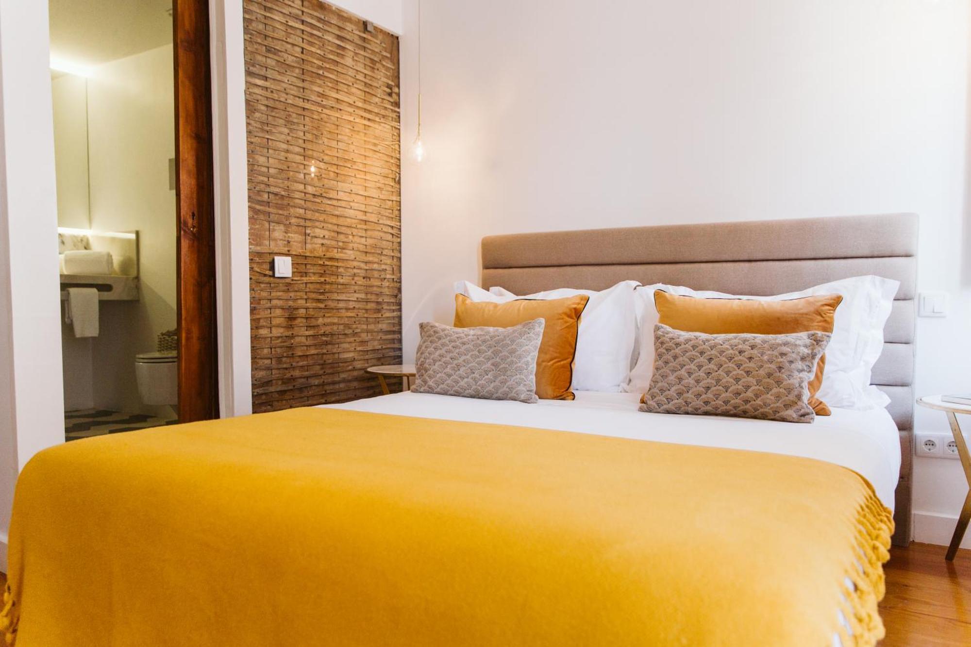 54 Santa Catarina Apartments Lisbon Room photo